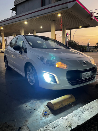 Peugeot 308 2.0 Feline 143cv