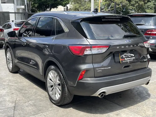 Ford Escape TITANIUM TP 2000CC 4X4