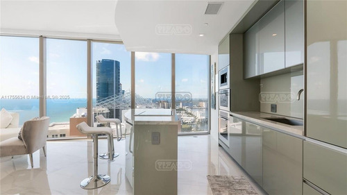 Departamento En Venta En Miami, Florida, Estados Unidos