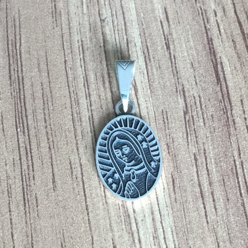 Imagen 4 de 10 de Medalla Virgen De Guadalupe De Plata Solida Ley 925 Agálea