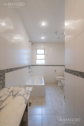 Casa 4 Ambientes En Alquiler Ramos Mejia