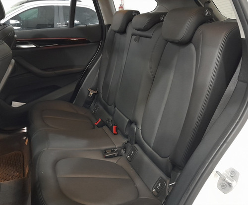 BMW X1 2.0 Sdrive 20i Sportline 192cv