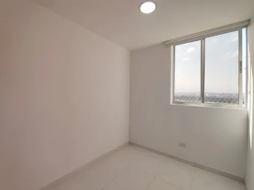 Apartamento En Arriendo En Prados Del Este. Cod A30383