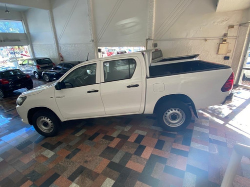 Toyota Hilux Dx
