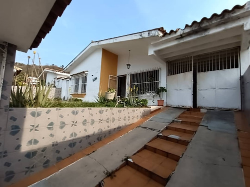Maria Jose Castro Vende Casa Para Remodelar Al Gusto En Urb. El Trigal Valencia Estado Carabobo