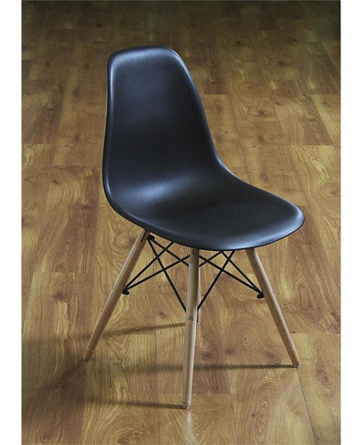 Cadeira Charles Eames Preta Com Pés De Madeira 82x47cm