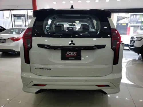 Mitsubishi Montero Sport Prime