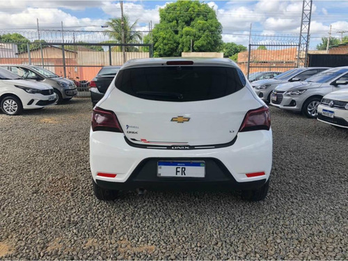 Chevrolet Onix Lt 1.0 2018