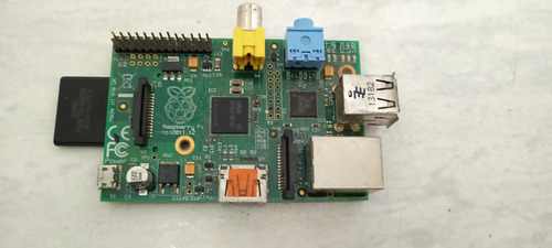 Raspberry Pi Primeira Geração (Usado)