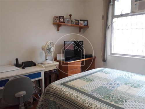 Apartamento - Ref: 837657