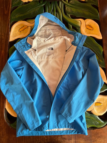 Chamarra North Face Futurelight S De Hombre No Salomon (Usado)