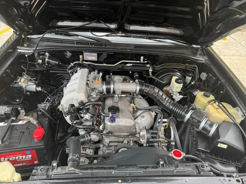 Mazda BT-50 2.2 B22c29 Delantera