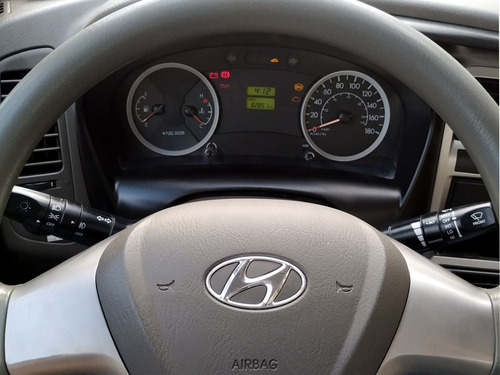 Hyundai Hr - 2017 2.5 Longo Sem Caçamba 4x2 16v 130cv