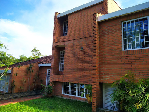 Casa En Alquiler En Colinas De Caricar (oripoto)