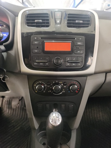 Renault Logan 1.6 16v Expression Sce 4p