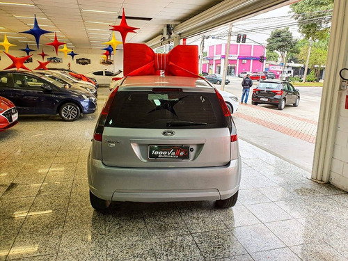 Imagem 7 de 8 de Ford Fiesta 1.0 Rocam Se 8v Flex 4p Manual