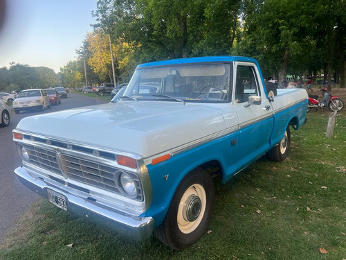 Ford F-100 4.2 V8