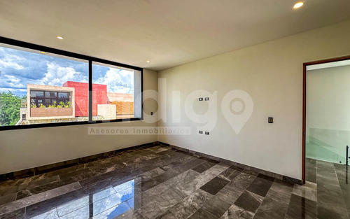 Casa En Venta En Mérida En Privada Soluna, Temozón Norte