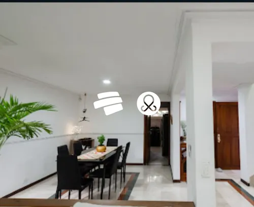 Casa En Venta En El Poblado, Loma De Los Balsos