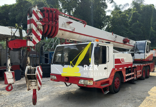 Guindaste Zoomlion Qy30v - 2010