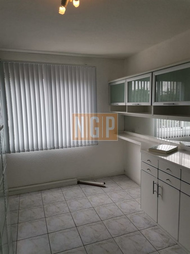Imagen 4 de 8 de Excelente Ubicación , Punto Estratégico Venta