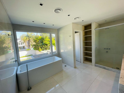 Imagen 26 de 30 de Casa - Mart.-libert./rio