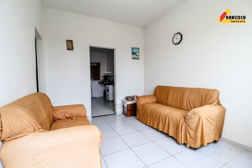 Imagem 2 de 9 de Casa À Venda, 3 Quartos, 2 Vagas, Santa Rosa - Divinópolis/mg - 27029