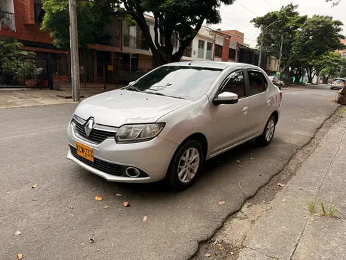 Renault Logan 1.6 Dynamique