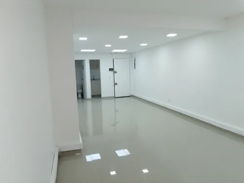 Oficina En Arriendo/venta En La Porciuncula. Cod A1029103