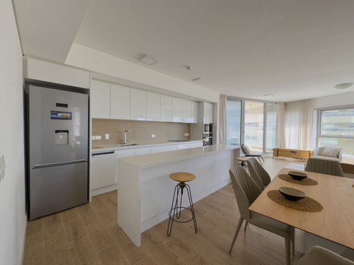 Trump Tower En Venta 2 Dormitorios - Punta Del Este Brava