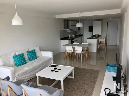 Excelente Apartamento De 3 Dormitorios En Venta.