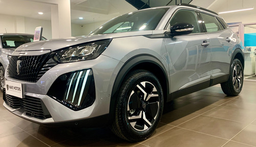 Peugeot 2008 1.0T Allure