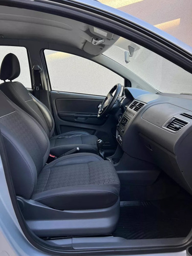 Imagen 7 de 24 de Volkswagen Suran 1.6 Trendline
