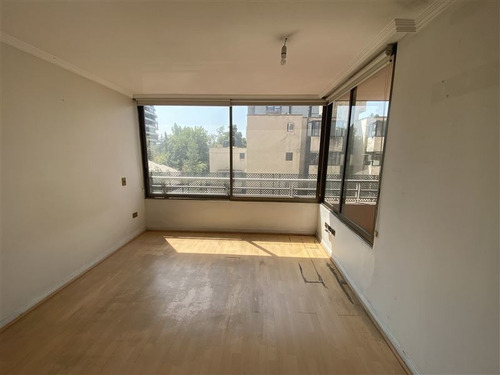 Departamento En Venta De 1 Dorm. En Las Condes