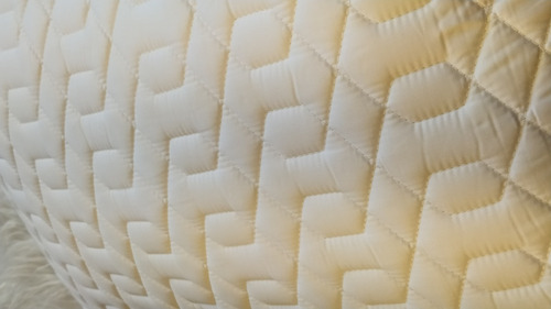 Imagen 4 de 5 de Almohada De Memory Foam Firme Perfecta Para Dormir De Lado