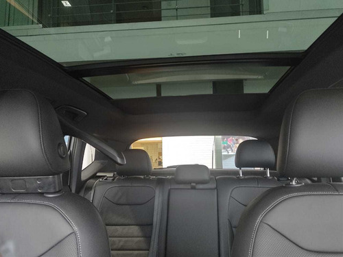 Imagen 3 de 12 de Volkswagen Taos 2023 1.4 250 Tsi Highline