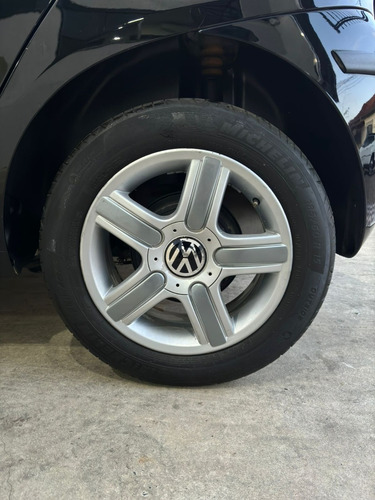 Volkswagen Fox 1.0 Tec Total Flex 5p