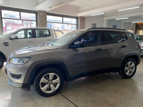 Imagen 4 de 19 de Jeep Compass 2.4 Sport 6mt. Año 2018. Unica Mano