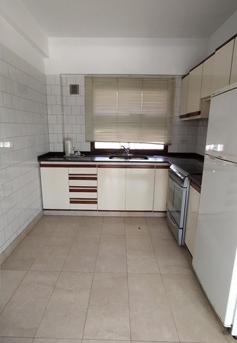 Casa A La Venta En Country Las Lajas
