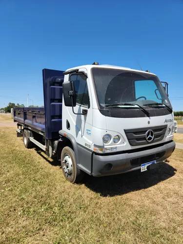 Mercedes Benz Accelo 815 Automatico, Con Caja De Carga Nuevo