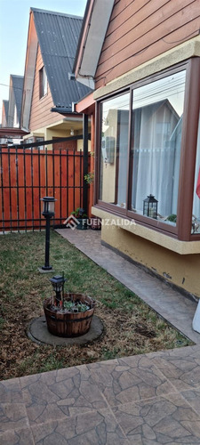 Casa En Venta De 3 Dorm. En Maule