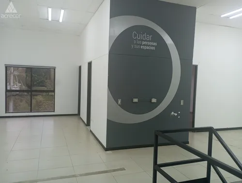 Arriendo Bodega En La Troja