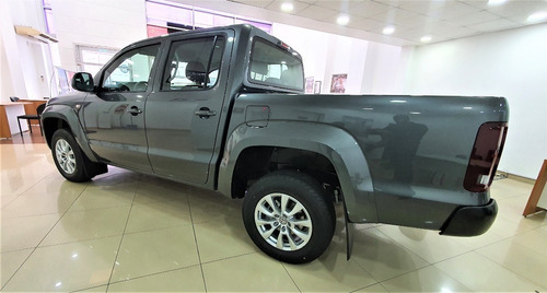 Imagen 7 de 21 de Vw Amarok Comfortline 180cv 0km 2023 En Stock Tomo Usado