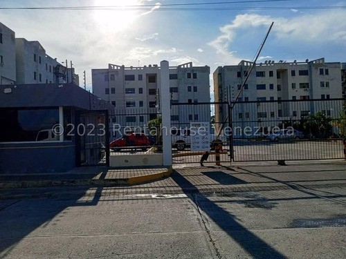 Apartamento Ubicado En Conjunto Residencial Con Vigilancia Privada 24 Horas Inm, Con Pozo De Agua, Piso Bajo. Paraparal