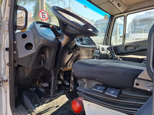 Mercedes Benz Atron 1719 4x2 C/ Baú 7.20 X 2.60 X 2.85