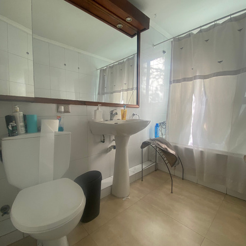 Casa En Arriendo 5 Dorm. Cercana A Colegios. Las Condes