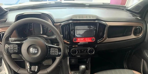 Imagen 6 de 25 de Fiat Strada Volcano Alta Gama Motor Cadenero Tomo Usado Jr