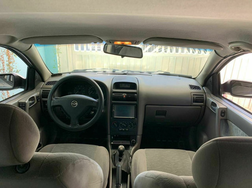 Imagem 7 de 15 de Chevrolet Astra 2.0 Expression 4p