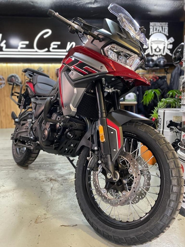 Imagen 8 de 25 de Voge 650 Ds X Dsx Balues Shad Ahora 12