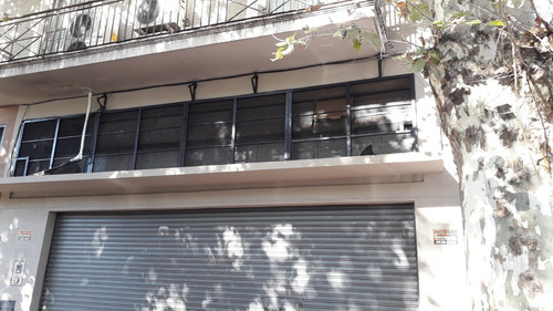 Imagen 3 de 6 de 4 Locales En Venta - Av. Riestra 5700- Loiacono Propiedades